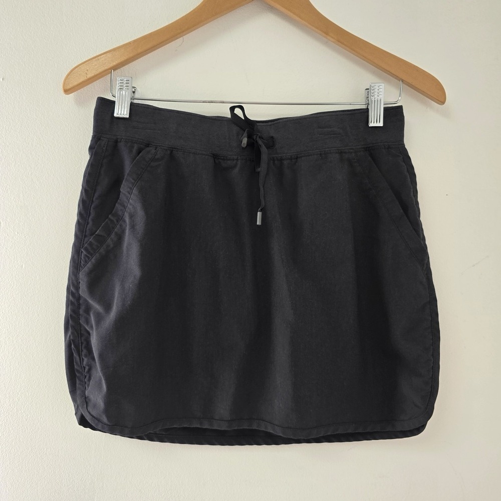 Tasc Performance Skort Size S Womens Charcoal Gray Inner Shorts Athletic Hiking